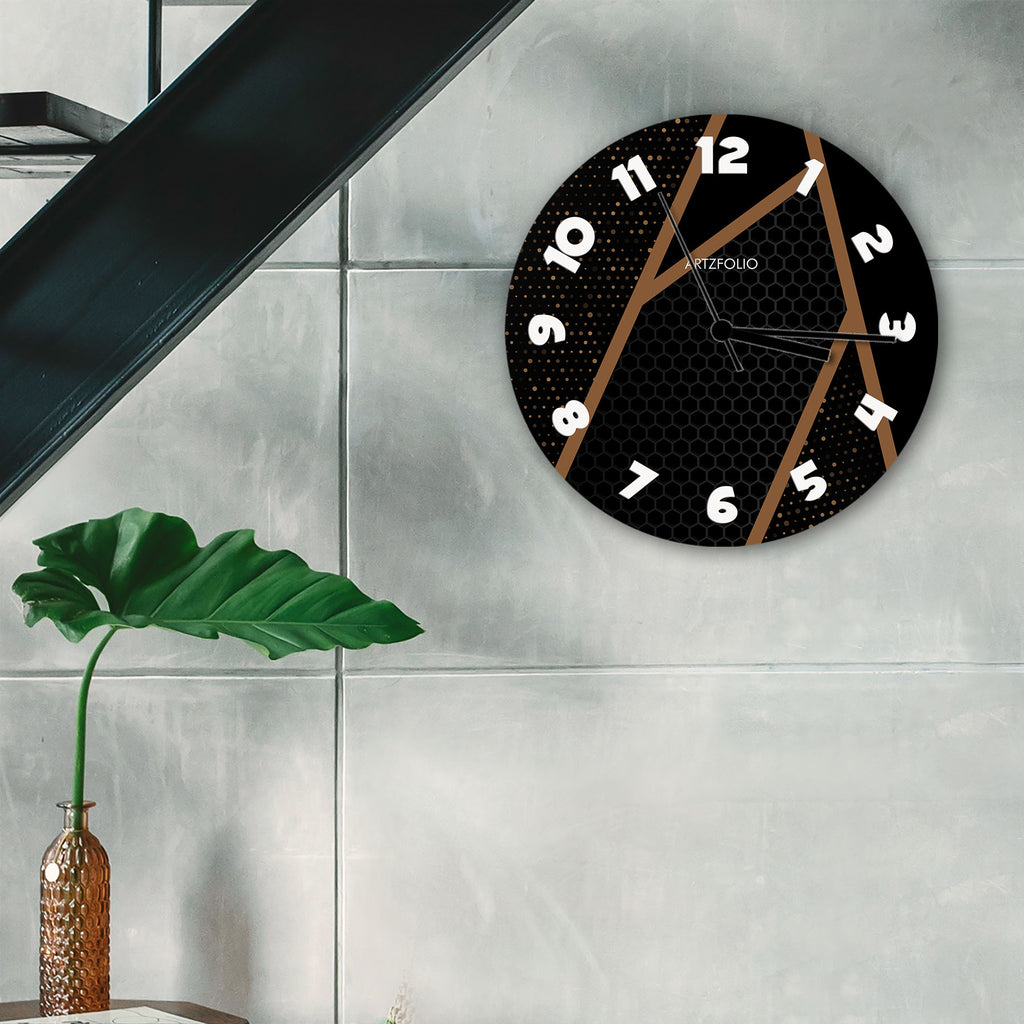 Abstract Lines D4 Quartz Wall Clock | Non-Ticking Silent Movement - Wall Clocks Round - ArtzFolio.com